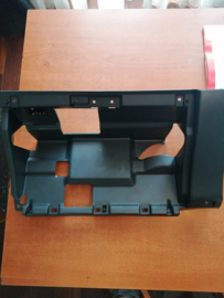 Frame dashboardkastje Nissan Primera P11 68108-2F901