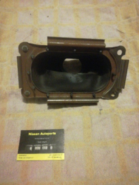 Cover-transmission hole Nissan Micra K11 74965-4F100