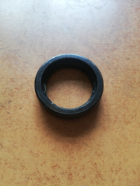 Keerring inwendige aandrijfas achteras Nissan Patrol Y60/ Y61 40533-01J00 Origineel.