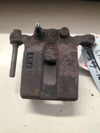 Remklauw rechtsachter Nissan 44001-EM11A J10/ JJ10/ Z12 Gebruikt.