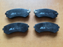 Pad kit-disc brake front Nissan Almera N15 41060-3N390 New.