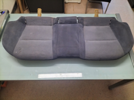 Achterbankzitting Nissan Primera P12 88300-BA002 Gebruikt.