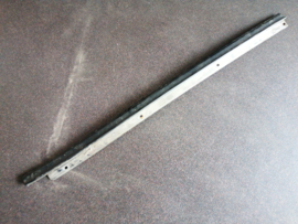 Moulding-windshield side, left-hand Nissan Terrano2 R20 72763-0X000 Gebruikt.