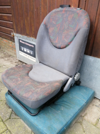 Seat front, right-hand Nissan Micra K11 87000-6F610 Used part.
