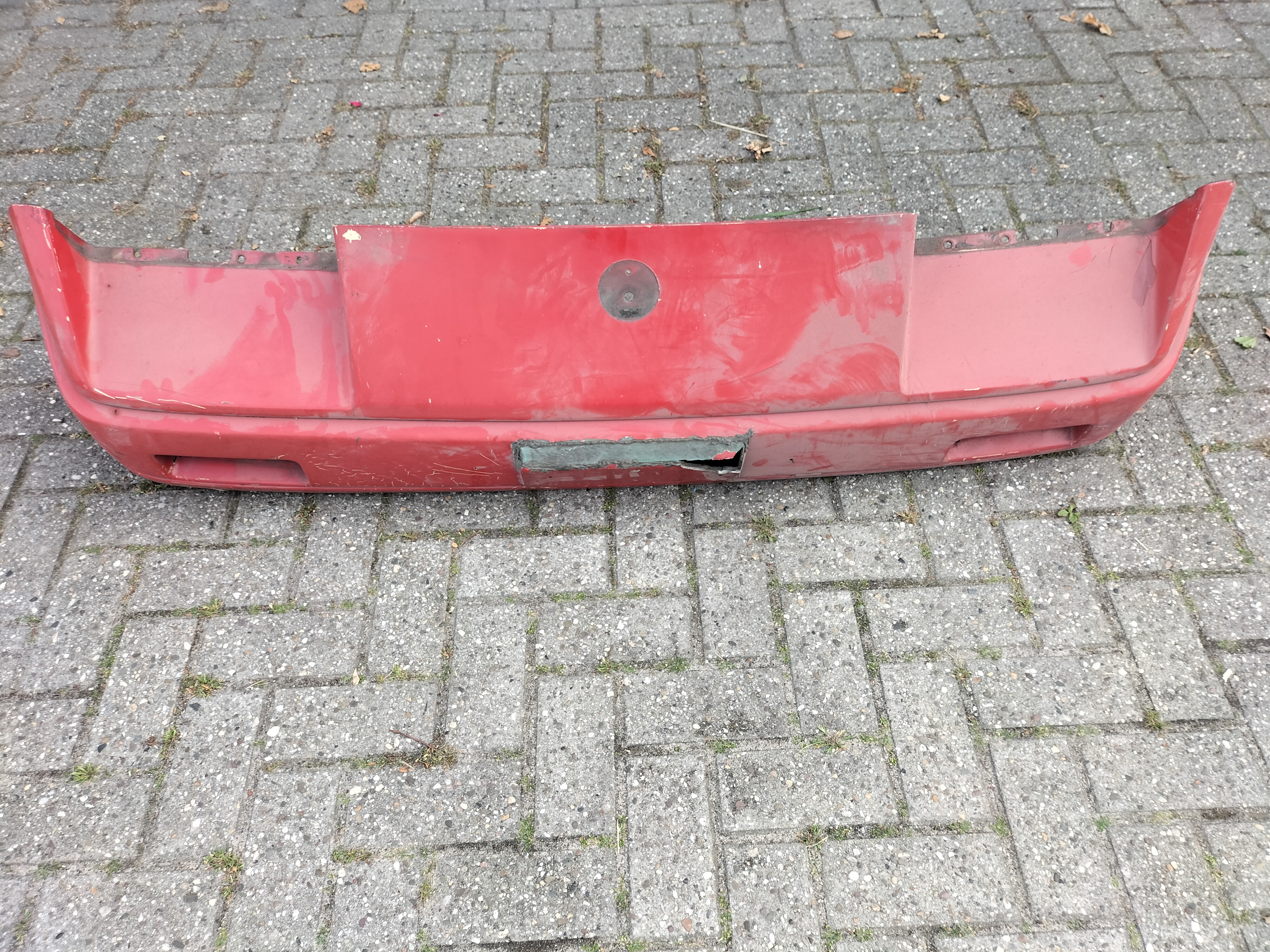 Voorbumper Nissan 300ZX Z31 20250628 Gebruikt, lichte schade.
