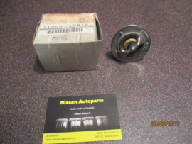 Thermostaat Nissan 21200-05D12 C23/ E24/ R20 Origineel.
