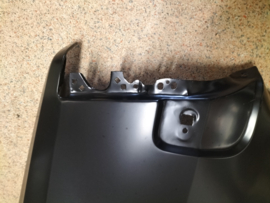 Fender-front, right-hand Nissan Cherry N12 63112-16M00 Original.