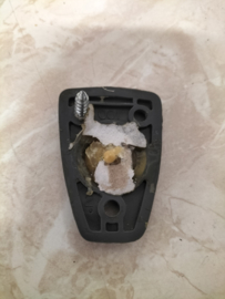 Montageplaat binnenspiegel Nissan 96327-01B00 160/ B11/ K10/ N12 Gebruikt.