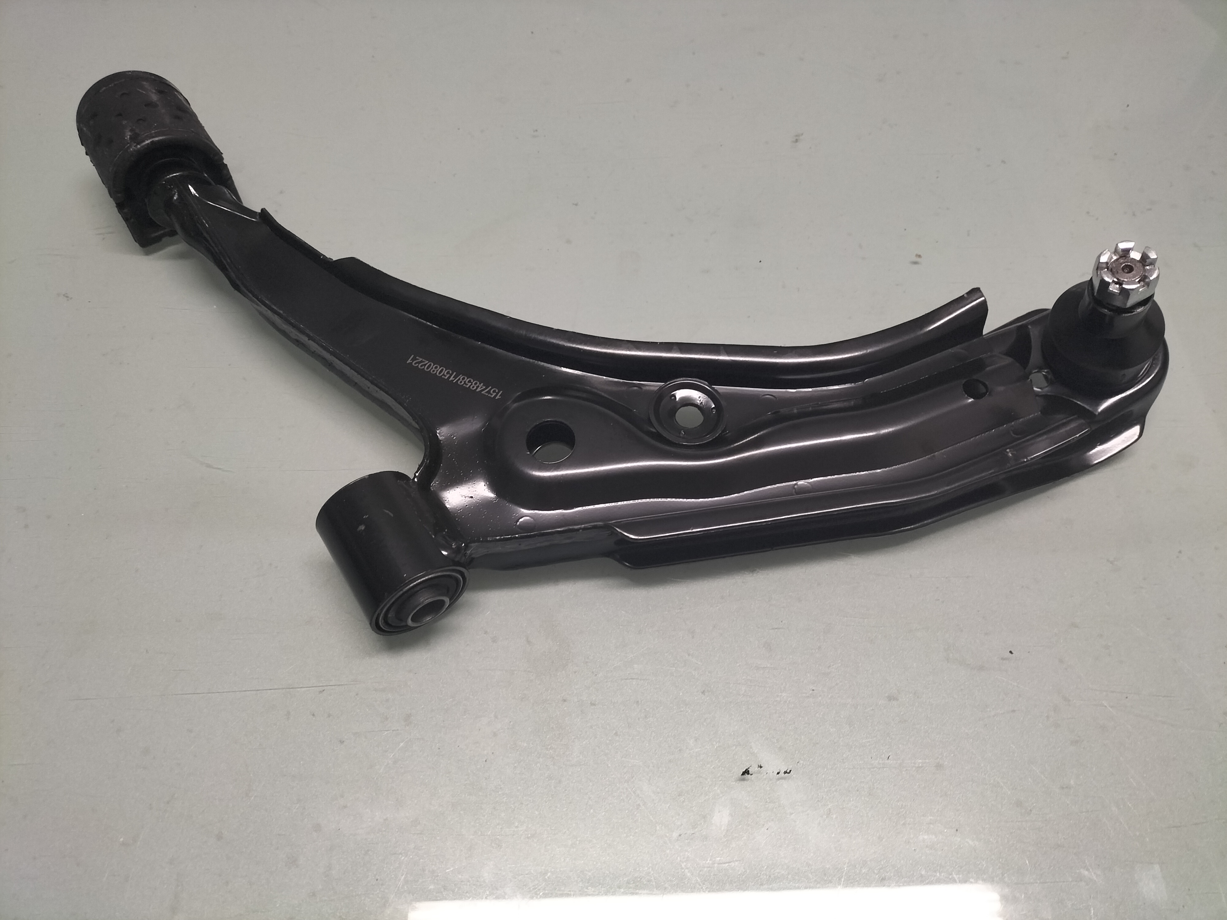 Draagarm linksvoor Nissan 54501-52Y10 B13/ N14/ Y10 Nieuw