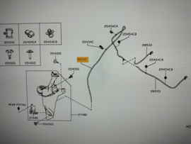 Ruitensproeierslangsamenstelling Nissan Micra K14 28935-5FA0A Gebruikt.