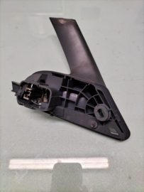 Deurgreep binnenzijde links Nissan Primera P12 80671-BA100 Gebruikt.