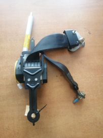 Veiligheidsgordelspanner bestuurder Nissan Primera P11 86885-2F000 Schade
