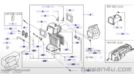 Afdekplaat airco-unit Nissan 27682-73000 160/ 720/ 910/ D21/ D22/ D22S/ LCD22/ R20/ S110/ S12/ S130/ T12/ T72/ U11/ WD21/ Z31/ Z32 Gebruikt.