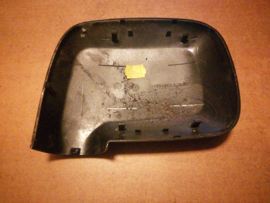 Spiegelkap rechts Nissan Terrano2 R20 96335-0X809 (GN0) Gebruikt.
