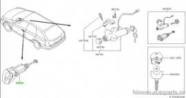 Deurslot linksvoor Nissan Primera P12 80601-AV626 (80601-AV625) (SJNTCAP12U0207488) Gebruikt.