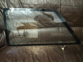 Glass-side window, left-hand Nissan Sunny N13 83313-57M10 Used part.