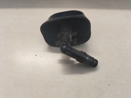 Koplampsproeier links Nissan Primera P11/ WP11 28642-9F911 (BT3) Gebruikt.