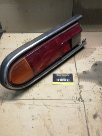 Achterlicht links Datsun Sunny B210 120Y 26555-H6100 (26???-?????) IKI 4070 Gebruikt.