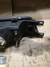 Koplamp links Nissan Almera N15 26060-1N826 Gebruikt.
