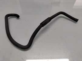 Ontluchtingsslang automaatbak Nissan Mirca K11 31098-45B05 Gebruikt.