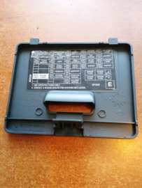 Afdekkap zekeringenkast Nissan Primera P11/WP11 68964-2F001