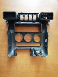 Middenpaneel dashboard Nissan Micra K11 68260-5F710 (met ventilatieroosters)