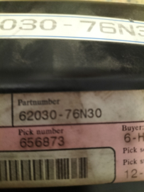 Bumperbalk voorbumper Nissan Primera Wagon W10 62030-76N30 Origineel.