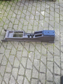 Middenconsole Nissan Bluebird T72 96910-Q9001/2 Schade.