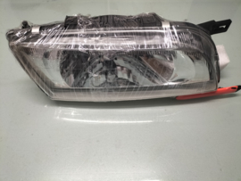 Head lamp right-hand Nissan Almera N15 26010-2N328 New, with electrical adjustment.