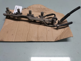 Brandstofgalerij Nissan Micra K11 17520-41B02 + 16600-41B01 Gebruikt.