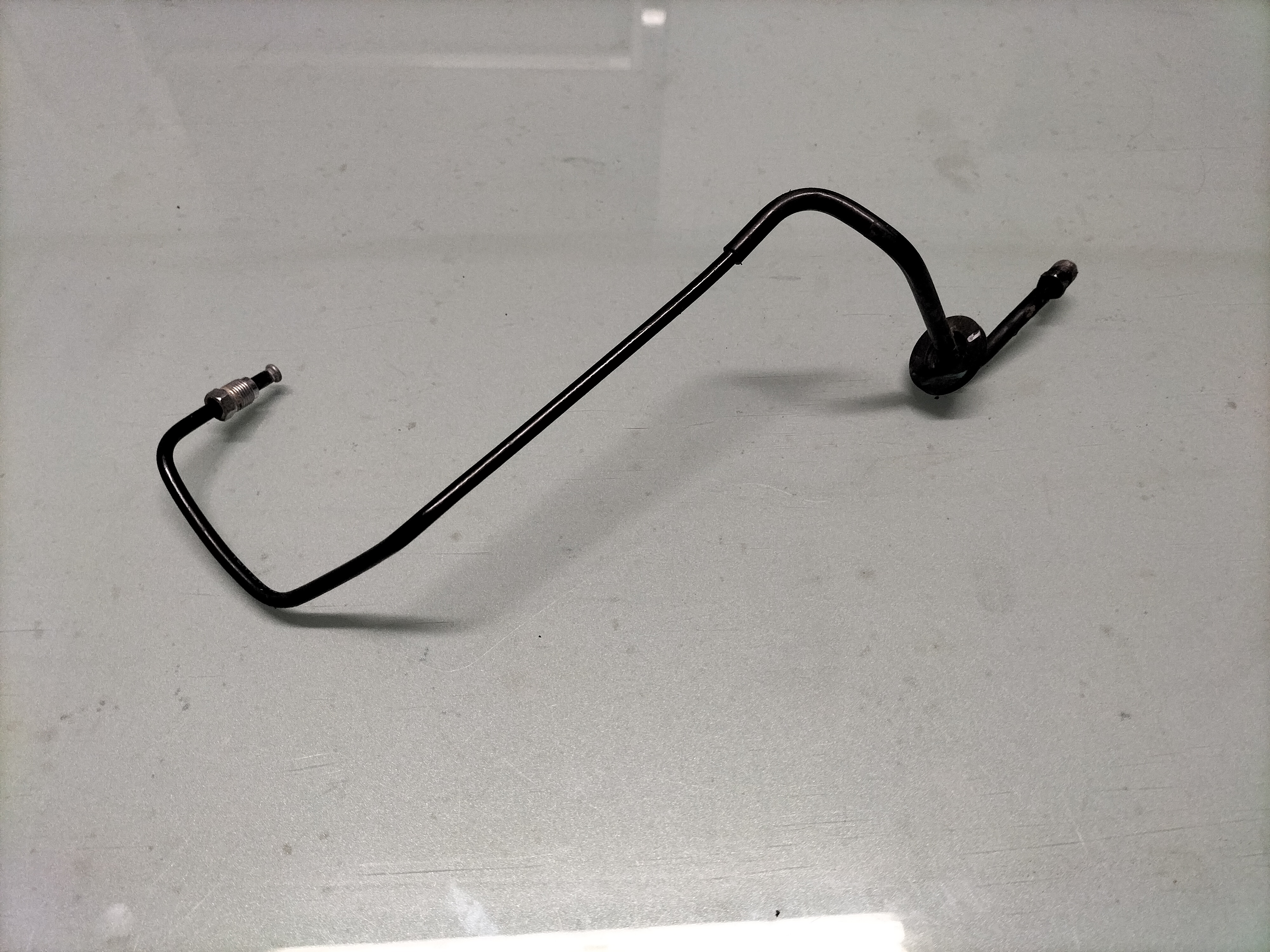 Remleiding rechtsvoor Nissan Micra K14 46240-5FA5A Gebruikt.