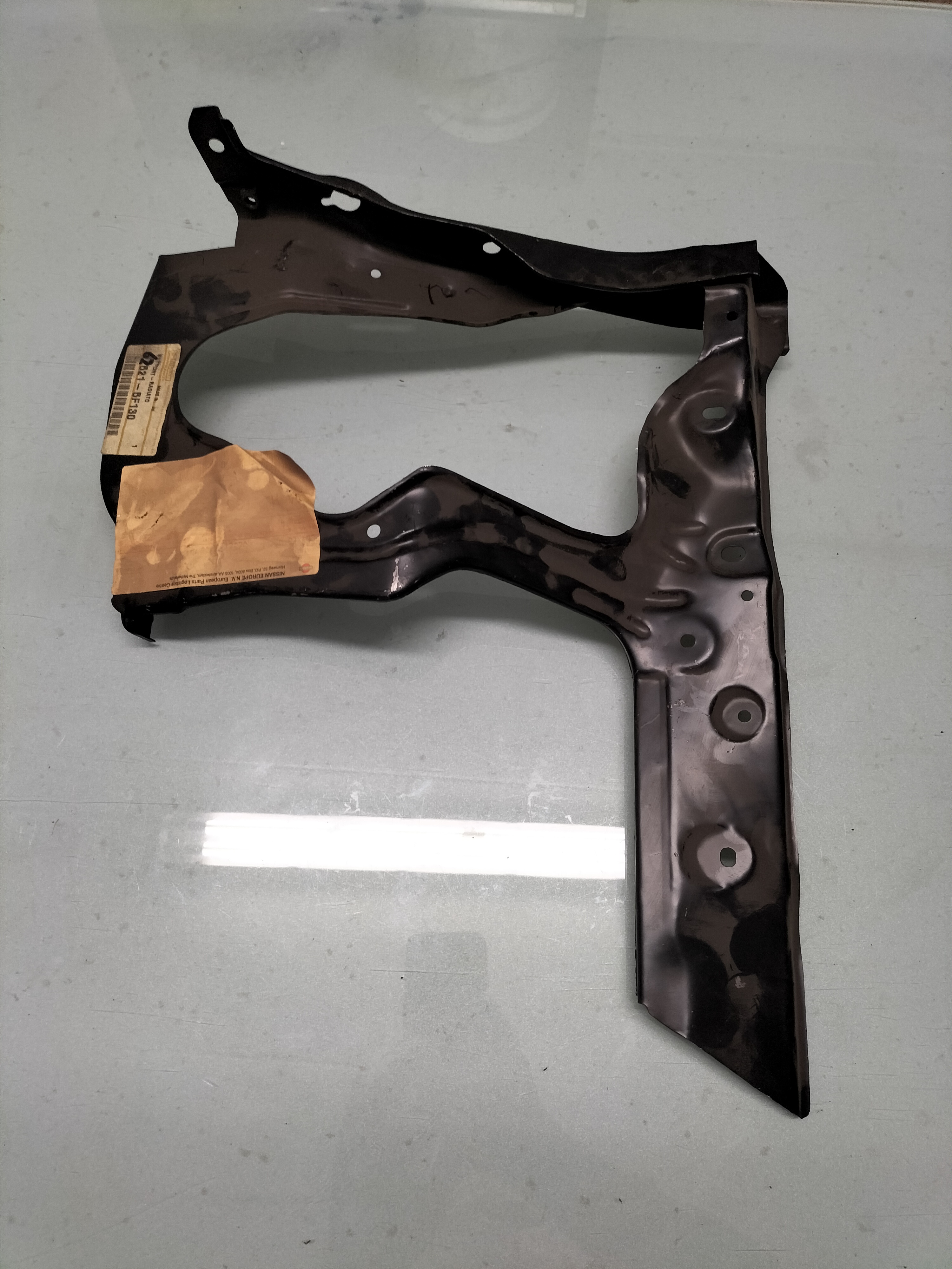 Support radiator core Nissan 62521-5F130 Original