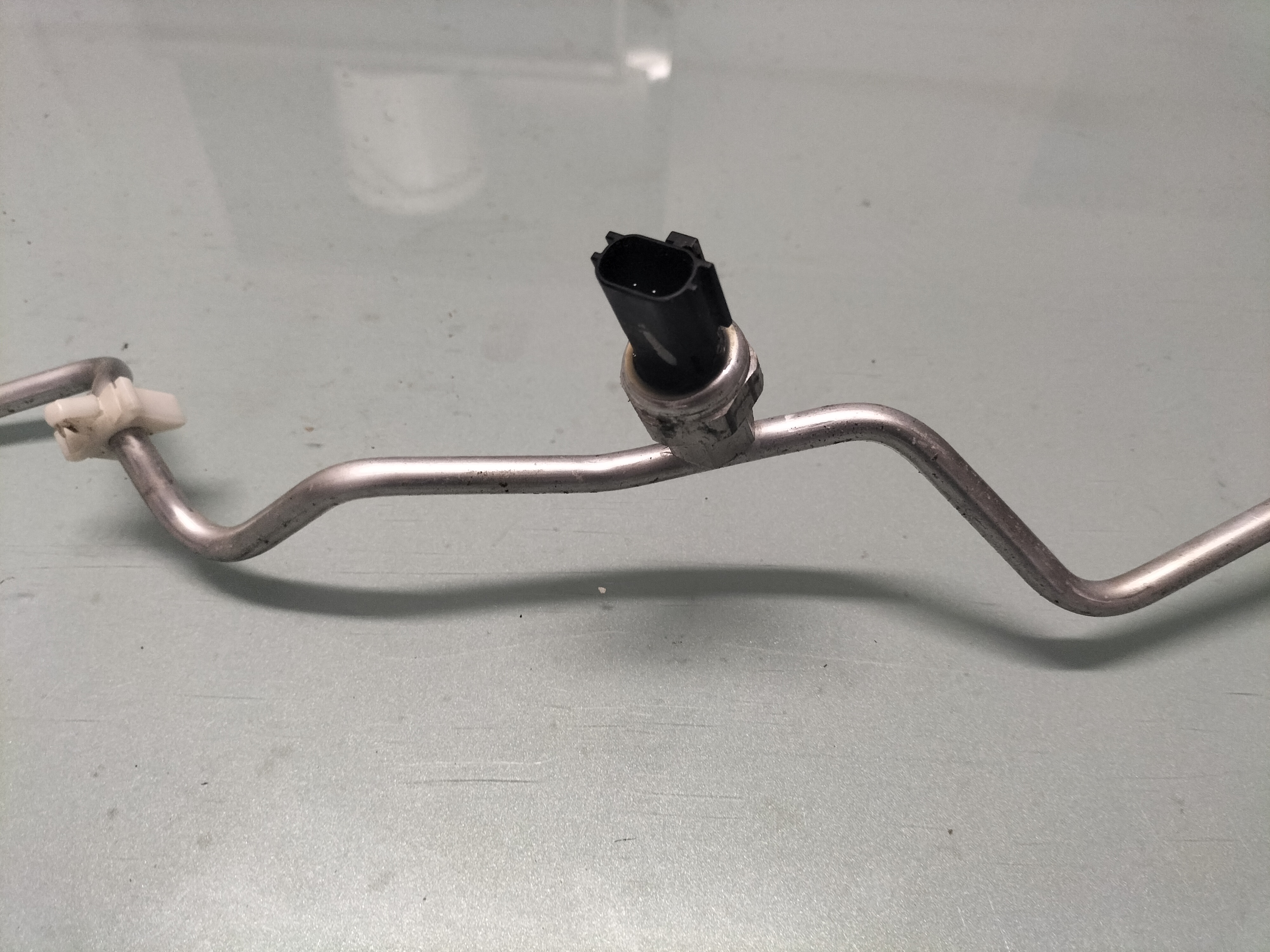 Aircoleiding hoge druk Nissan Micra K14 92440-5FN0B Gebruikt
