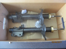 Schokdemperset achteras Nissan Primera P10 55300-70JR8