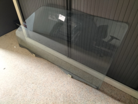 Portierruit links Nissan Micra K10 80301-04B10 Gebruikt.