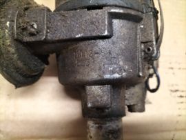 Stroomverdeler A10 Datsun Cherry E10 22100-M0100 Gebruikt.