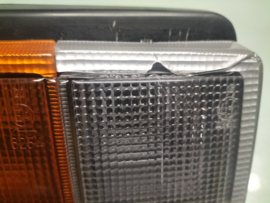 Achterlicht links Nissan Micra K10 26555-04B65 (20250422) Lichte schade.