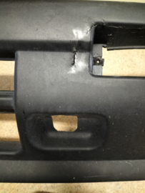 Voorbumper Nissan Micra K10 62022-21B25 Gebruikt. lichte schade.