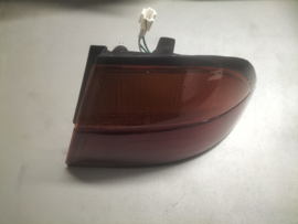 Achterlicht rechts-buitenste Nissan Almera N15 sedan 26550-0N827 Nieuw.