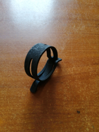 Clamp 34mm Nissan Cabstar F24 92527-0B701 Original.