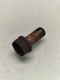 Bolt Nissan 08120-82028 Used part.