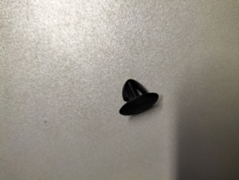 Clip black Nissan 02809-00QAC Original.