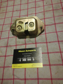 Achterklepslot Nissan 100NX B13 90502-61Y00 Gebruikt.