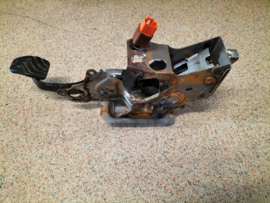Pedal brake with bracket Nissan Micra K14 46501-5RA2A Used part