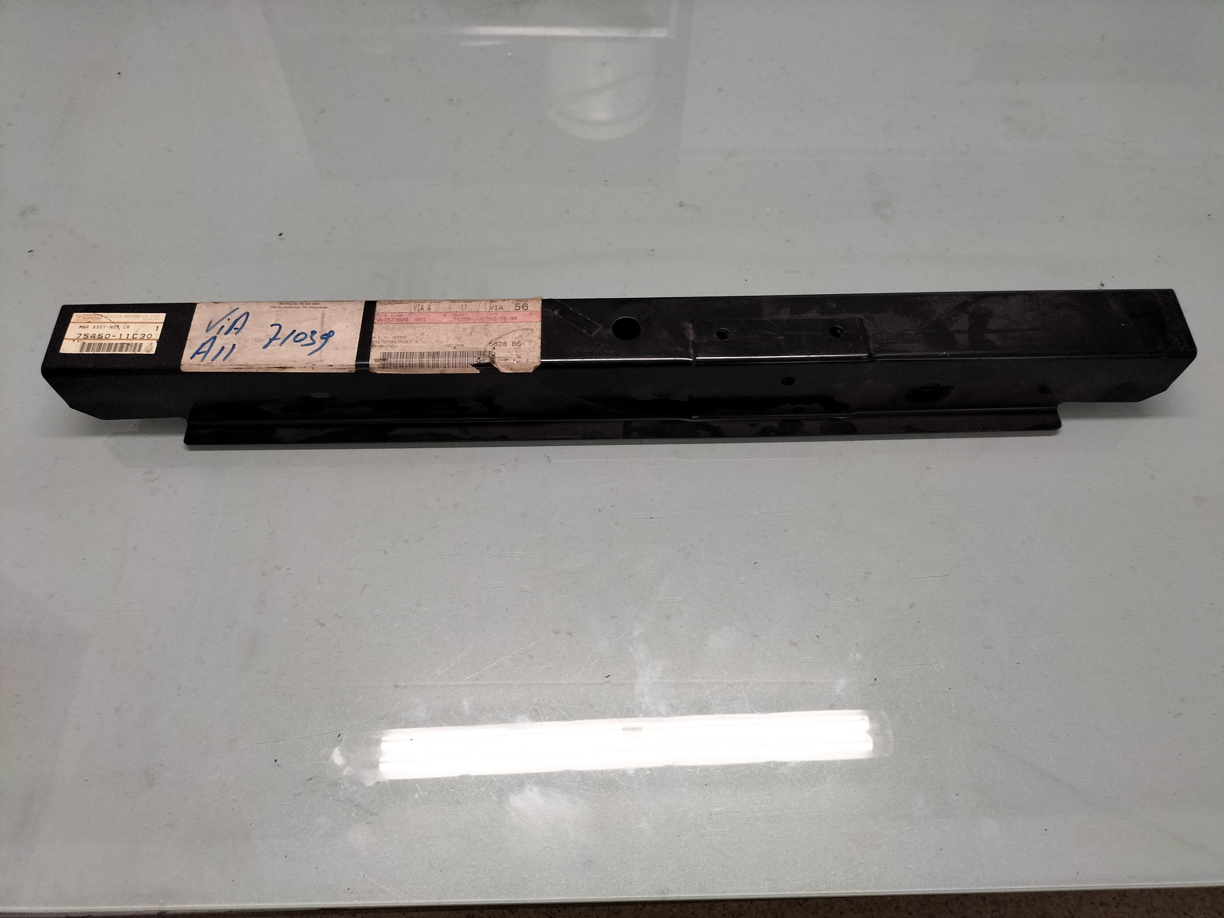 Bracket Nissan 75450-11C30 Original