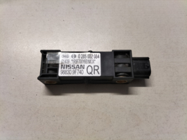 Airbagsensor rechts Nissan Primera P11/WP11 98830-9F726 (98830-9F726) (0285002084) Gebruikt.