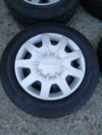 15 inch steel wheels with summer tire and wheel covers 185/65R15 4x100 ET50 Dacia Logan