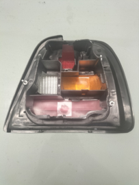 Achterlicht links Nissan Sunny N14 sedan B6559-62C10 Nieuw.