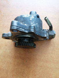 Vacuum pump TD25TI/ TD27TI Nissan 14650-7T401 D22/ R20