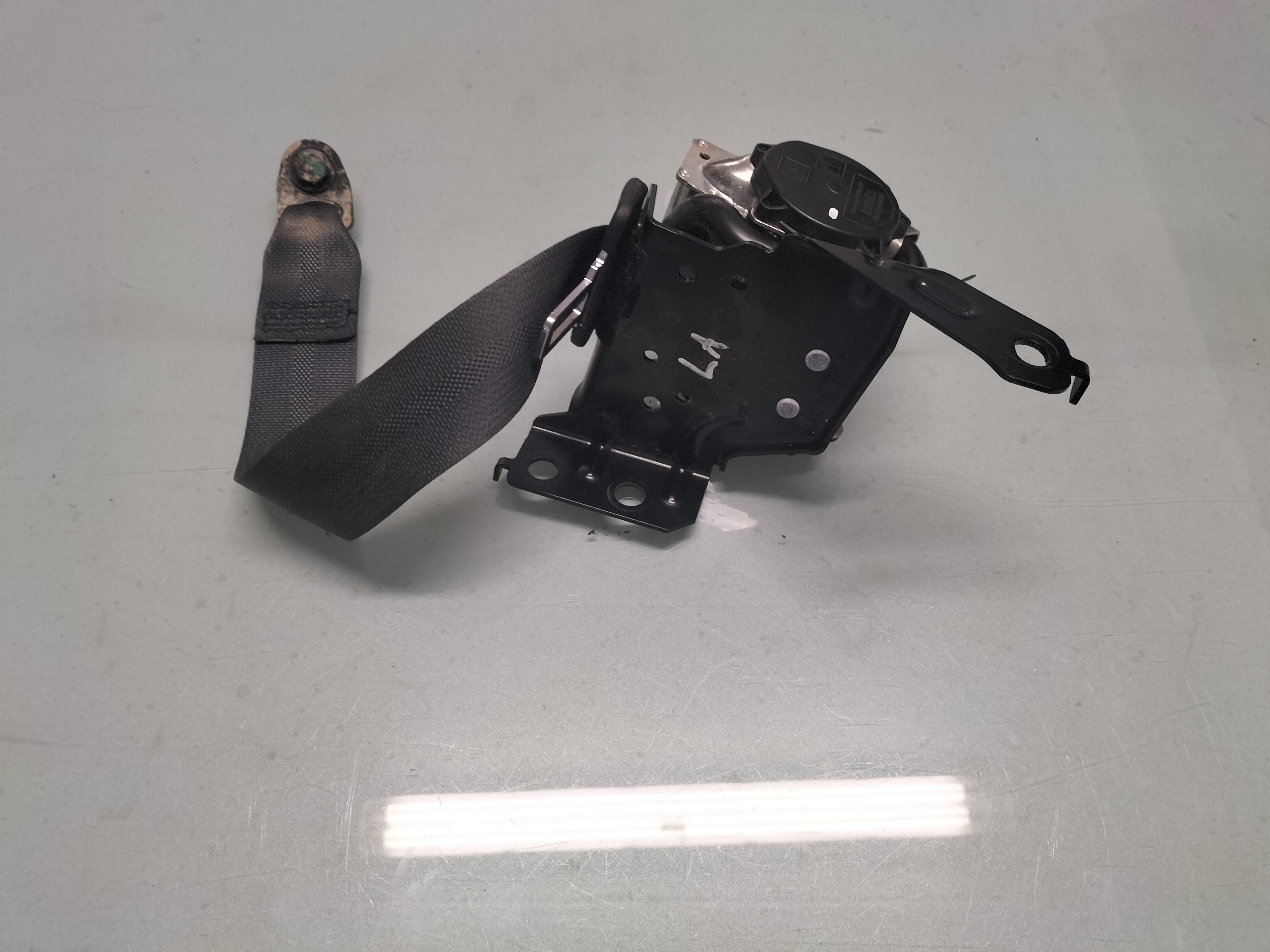 Veiligheidsgordel Nissan micra K14 88885-5FA0A Gebruikt